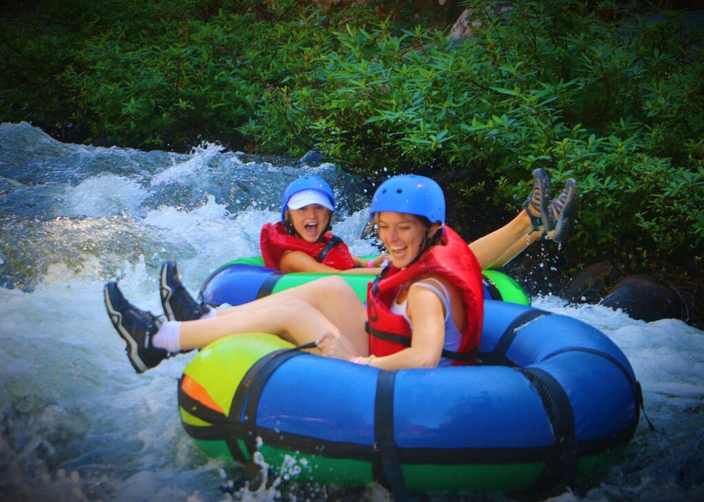 la-leona-waterfal-and-tubing