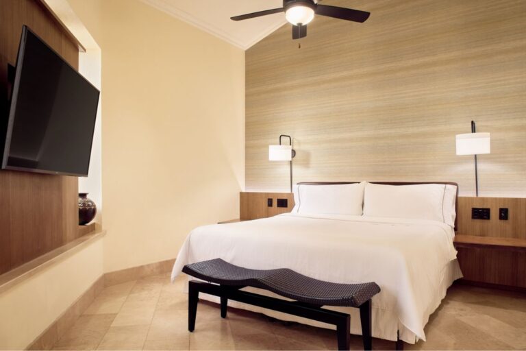 westin-deluxe-jr-suite-king