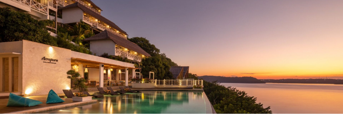 The best honeymoon resorts combine exceptional views, thoughtful service, and peaceful surroundings that allow couples to fully unwind.