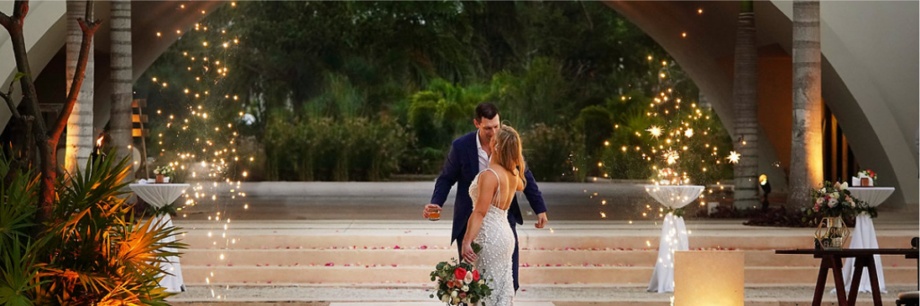 Celebrate the beginning of your next chapter with an unforgettable evening surrounded by beautiful details and the people you love.