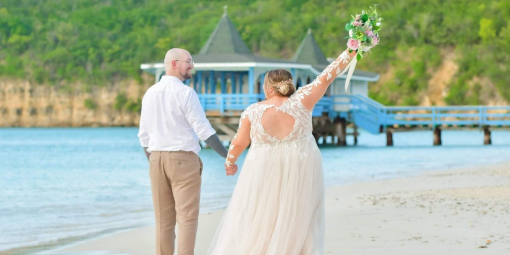 Your celebration continues long after the ceremony with quiet moments by the Caribbean Sea.