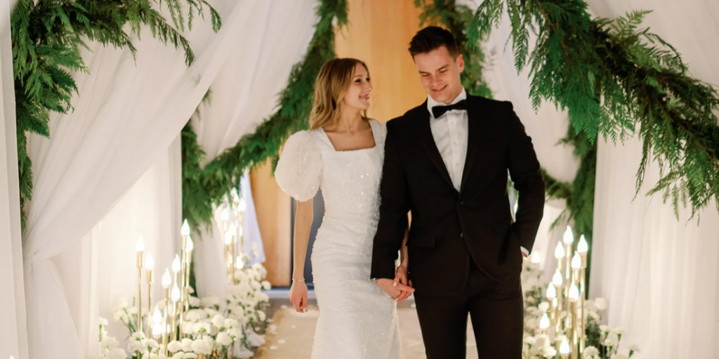 Classic seasonal design creates a celebration filled with warmth and timeless style.