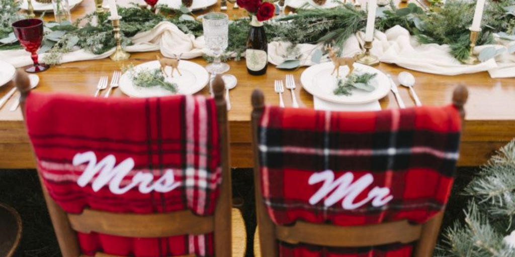 Seasonal details create a warm celebration without overwhelming your wedding style.
