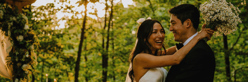 Outdoor summer wedding ceremony timed for golden hour